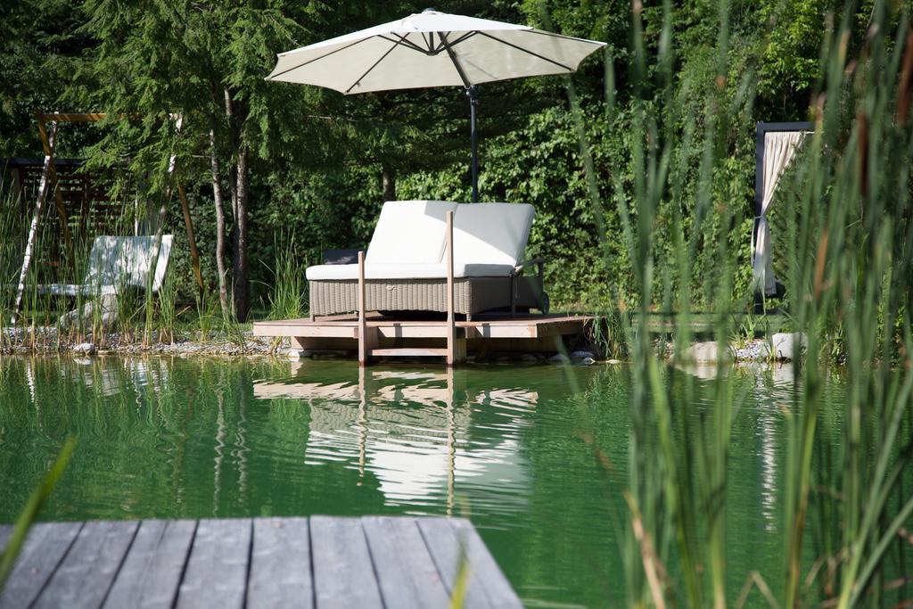 Genussdorf Gmachl - Hotel & Spa แบร์กไฮม์ ภายนอก รูปภาพ