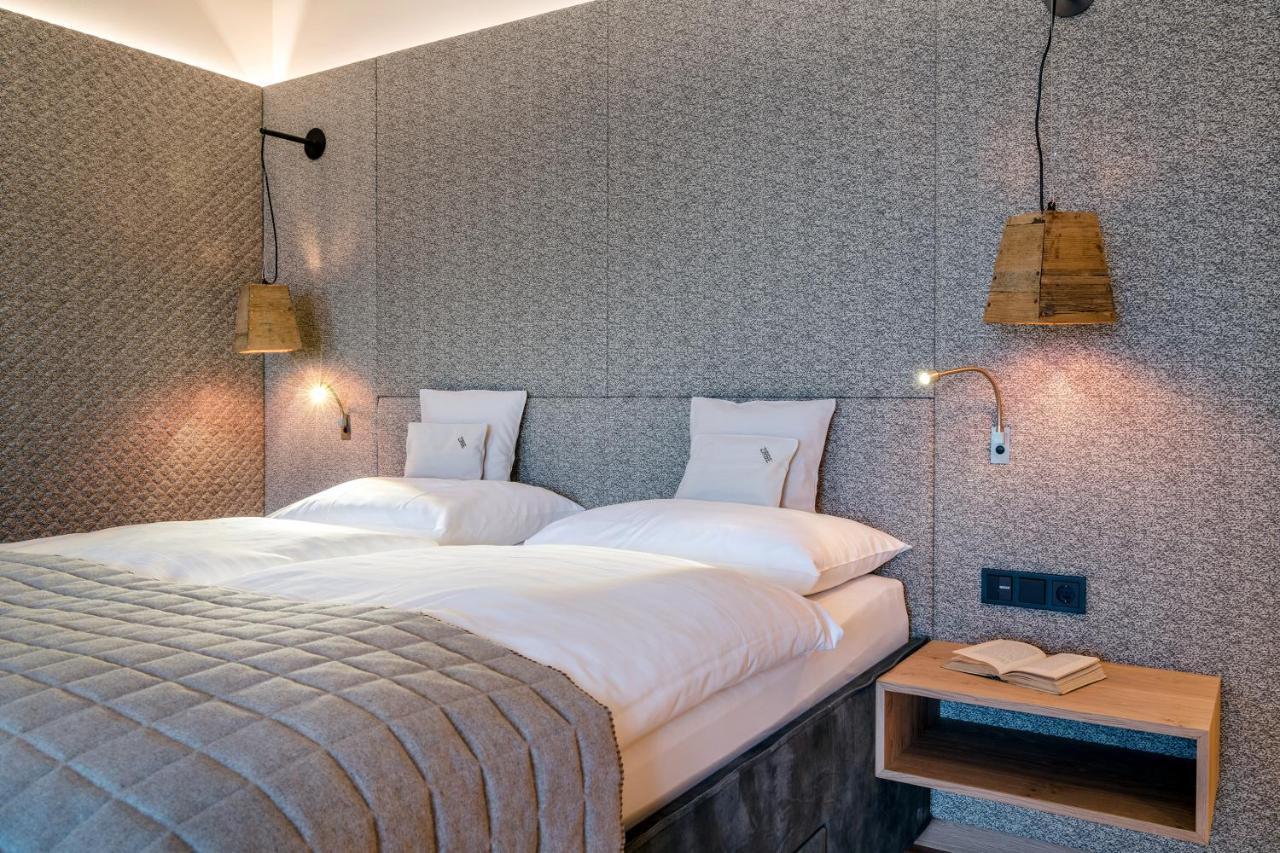 Genussdorf Gmachl - Hotel & Spa แบร์กไฮม์ ภายนอก รูปภาพ